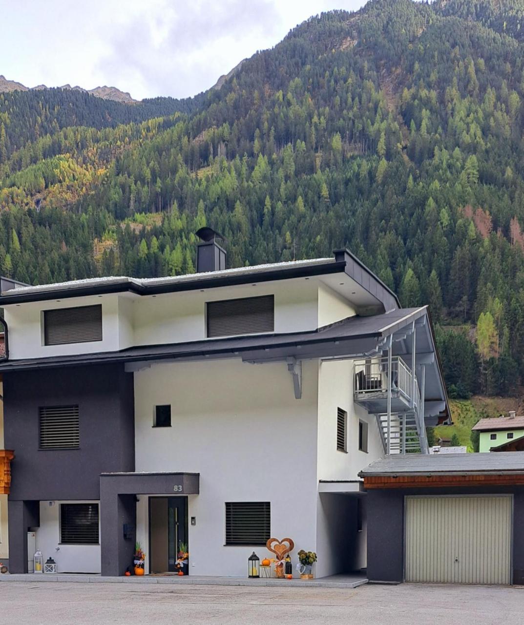 Mountain Jole Apartment